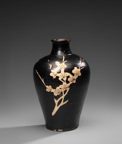A fine and rare Jizhou resist-decorated 'double prunus' baluster vase, meiping  Southern Song Dynasty