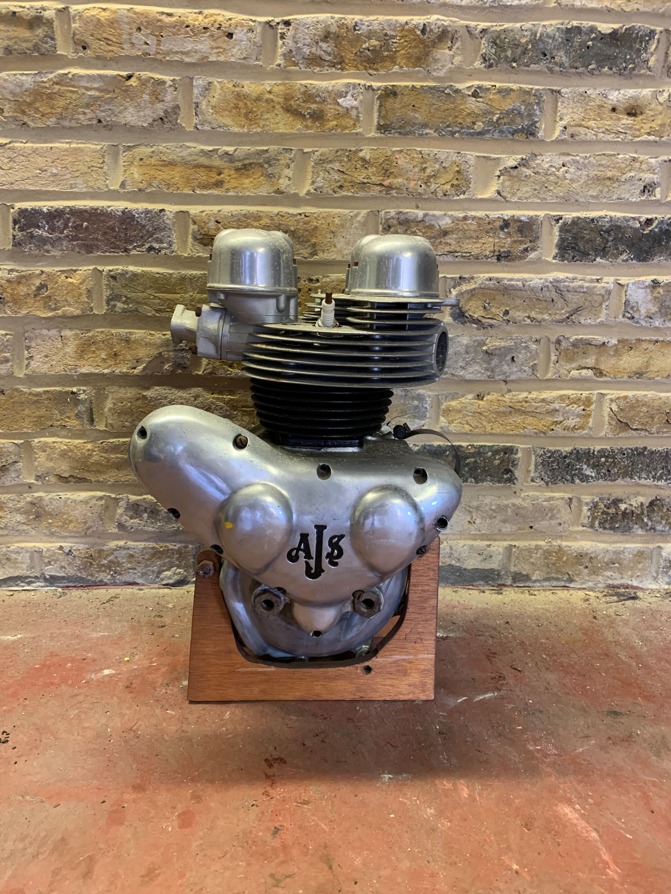 aj30 engine