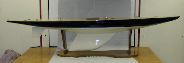 Bonhams Katherine A 10 Rater Model Pond Yacht 191x28x231cm752x11x91in