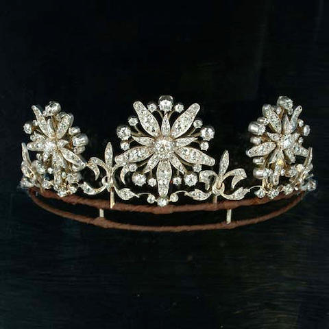 Bonhams : A late 19th century diamond tiara