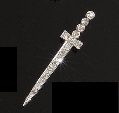 Bonhams : A diamond dagger brooch