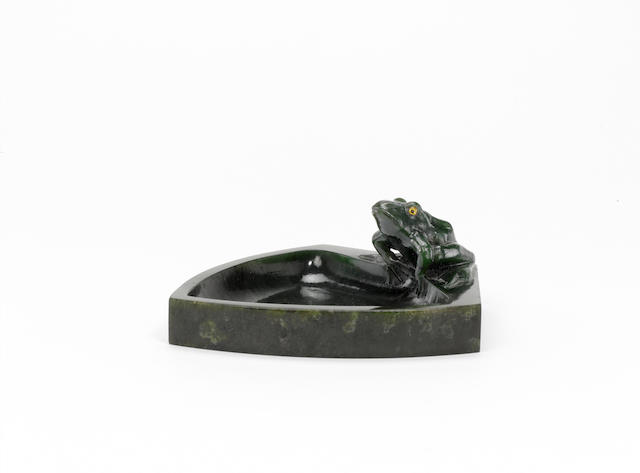 Bonhams : A Fabergé hardstone ashtray, circa 1900 width: 14.7 cm. (5 3/ ...