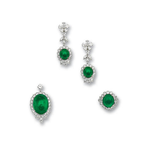 Bonhams : An emerald and diamond suite (3)