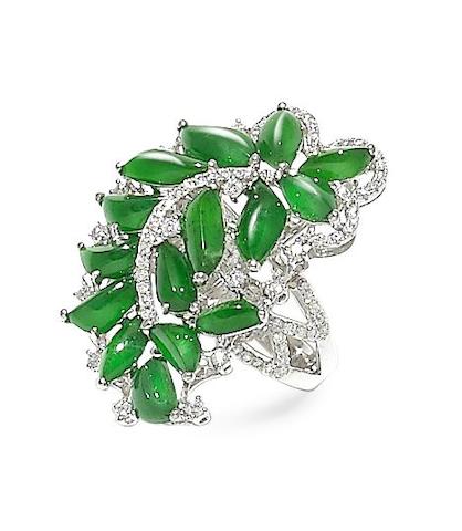 Bonhams : A jadeite and diamond ring/pendant