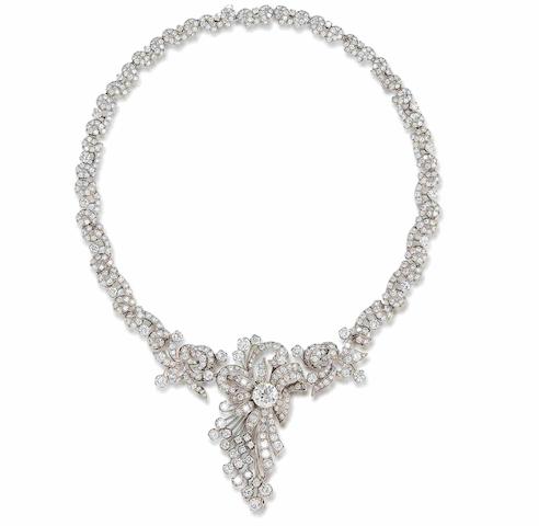 Bonhams : A diamond necklace/brooch,