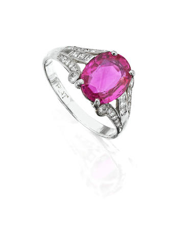 Bonhams : An early 20th century pink sapphire and diamond ring
