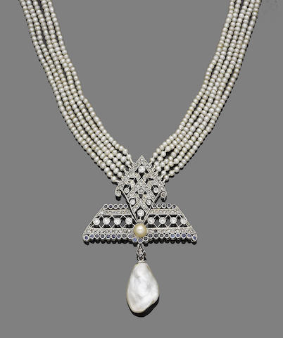 Bonhams : An early 20th century pearl, sapphire and diamond sautoir