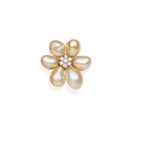 Bonhams : A keshi pearl and diamond brooch