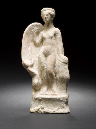 Bonhams : A Hellenistic terracotta figure of Aphrodite