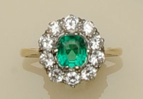 Bonhams : A diamond and soudé emerald ring