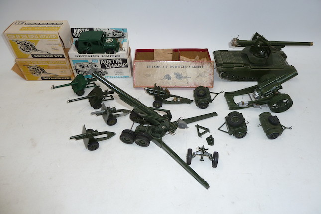 Bonhams : Britains set 2175, 155mm Gun on Centurion Chassis 18