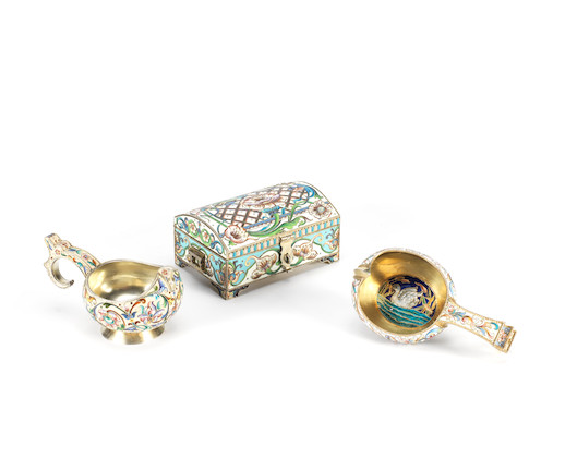 Bonhams : A Russian silver-gilt and shaded enamel casketmaker's mark ...