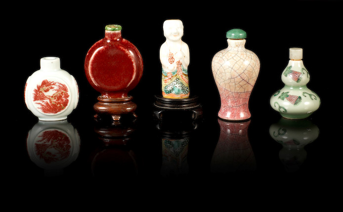 Bonhams : An underglaze red-decorated snuff bottle Yongzheng four ...