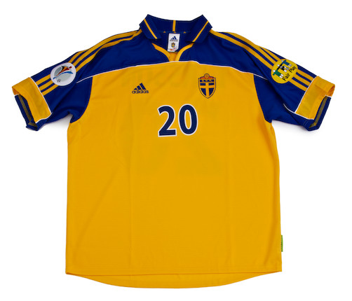  Airosportswear Henrik Larsson Sweden Illustration T-Shirt  (Yellow) : Sports & Outdoors