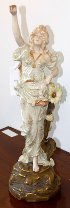 Bonhams : A pair of Turn Wien porcelain figures, in the Art Nouveau style