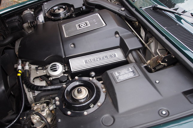 1997 Bentley Brooklands Saloon  Chassis no. SCBZE20C6VCH60007 Engine no. 86923L410M/T1V image 12