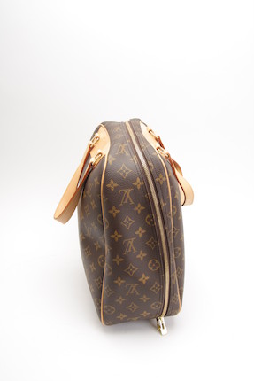 Bonhams : LOUIS VUITTON Monogram Suit Carrier/Garment Luggage Bag