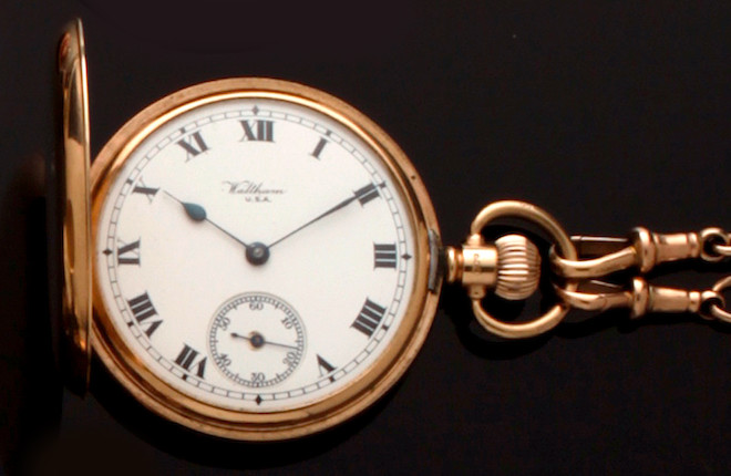 Waltham gold pocket watch best sale with chain