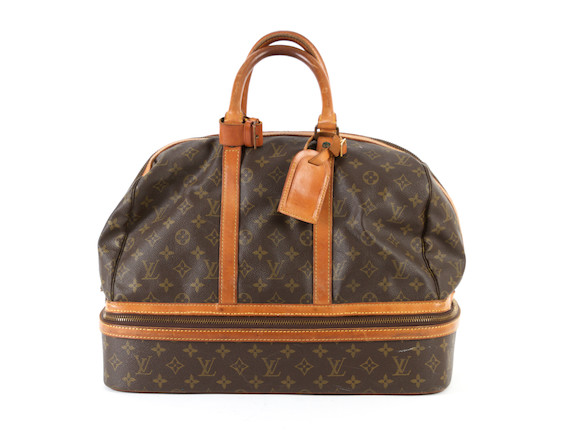 Sold at Auction: Louis Vuitton LV Monogram Canvas Hat Box Luggage