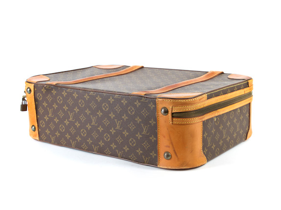 Sold at Auction: Louis Vuitton LV Monogram Canvas Hat Box Luggage