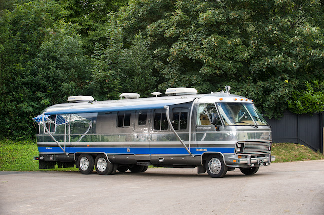 1992 Airstream 350LE Class A Motorhome  Chassis no. 1GBKP37N7M3312946 image 6