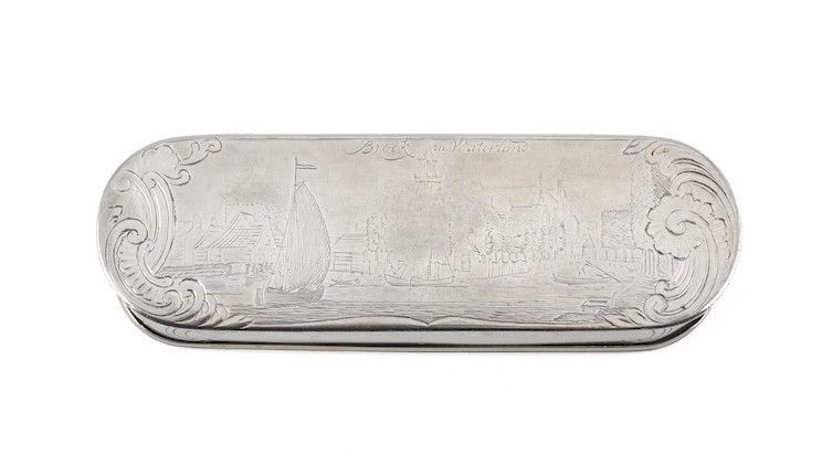 Bonhams : A late 18th century Dutch silver tobacco box maker's mark a ...