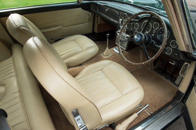 1964 Aston Martin DB5 Saloon  Chassis no. DB5/1784/R image 16