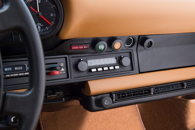 1975 Porsche 911S 2.7-Litre Coupé  Chassis no. 9115200465 image 16