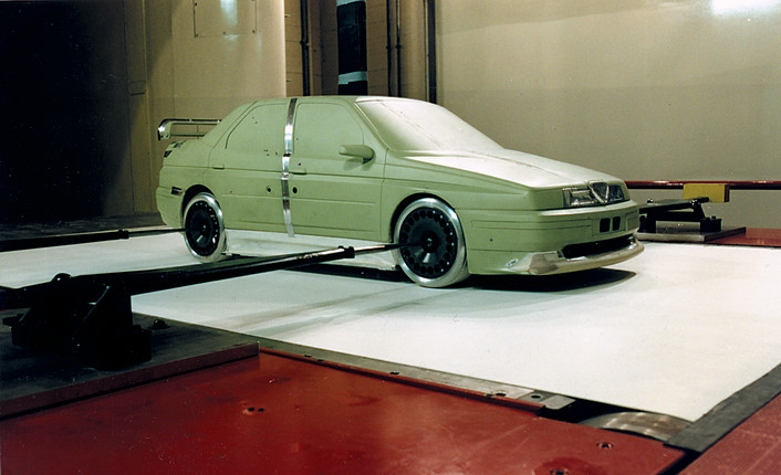 1993  Alfa Romeo  155 GTA Stradale Sports Saloon  Chassis no. ZAR16700000005892 image 13