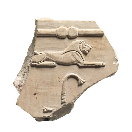 Bonhams : An Egyptian limestone relief fragment with lion hieroglyph