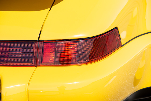 1993 Porsche 911 Type 964 Turbo S 'Leichtbau' Coupé  Chassis no. WP0ZZZ96ZPS479056 image 26