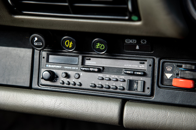 1986 Porsche 911 Carrera 3.2-Litre Supersport Targa  Chassis no. WP0ZZZ91ZGS140939 image 66