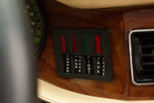 1990 De Tomaso Pantera GT5-S Coupé  Chassis no. 874/L/THPN1S09554 image 33