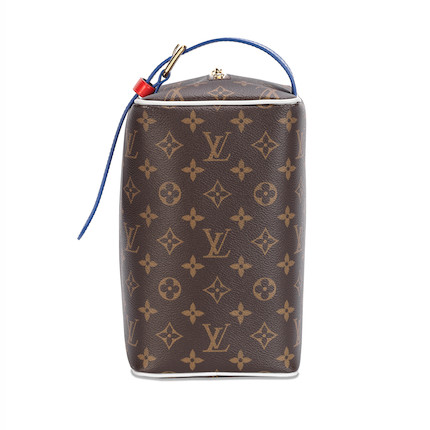 Louis Vuitton NBA Cloakroom Dopp Kit Monogram Weekend Bag in Brown, Women's