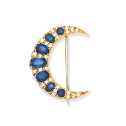 Bonhams : CROPP & FARR SAPPHIRE AND DIAMOND CRESCENT BROOCH,