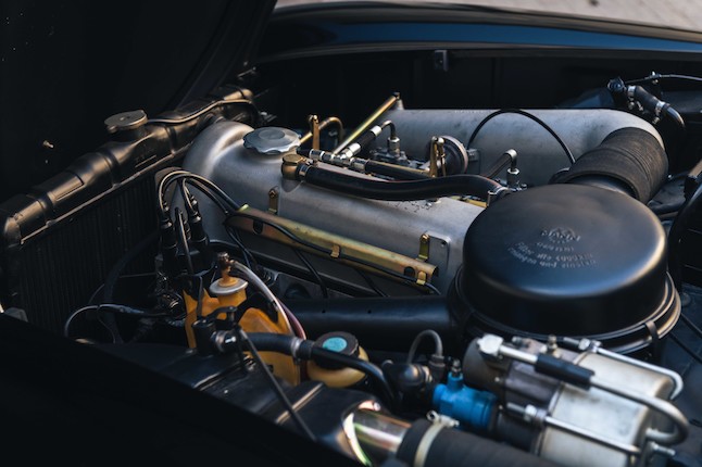 1962 Mercedes-Benz 190 SL Roadster with Hardtop  Chassis no. 121040-10-025641 Engine no. 121928-10-003417 image 25
