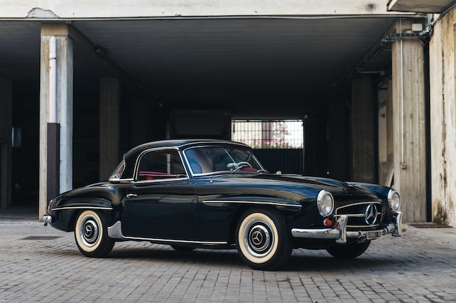 1962 Mercedes-Benz 190 SL Roadster with Hardtop  Chassis no. 121040-10-025641 Engine no. 121928-10-003417 image 13