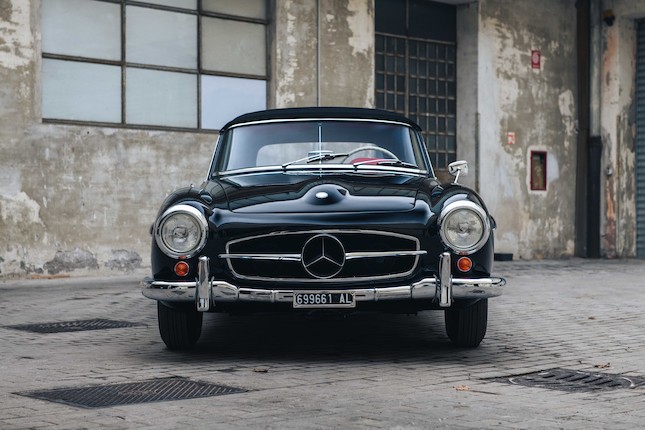 1962 Mercedes-Benz 190 SL Roadster with Hardtop  Chassis no. 121040-10-025641 Engine no. 121928-10-003417 image 5