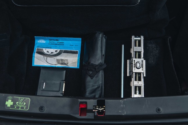 1998 Porsche 993 Turbo S   Chassis no. WP0ZZZ99ZWS370536 Engine no. 61W00980 image 18