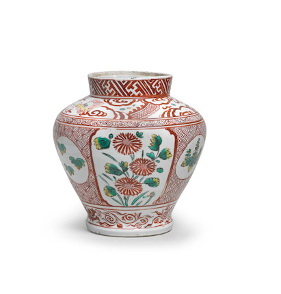 Bonhams : A RARE KO-IMARI PORCELAIN BALUSTER VASE IN KO-KUTANI STYLE ...