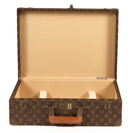 Bonhams Cornette de Saint Cyr : Louis VUITTON. Valise Malette n902873