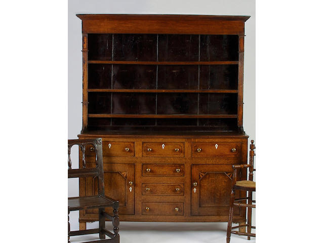 An early 19th Century oak high dresser,</r> 207 x 158.5 x 47cm.