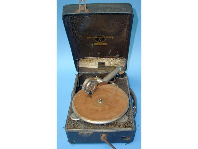 A Columbia model No. 100 portable gramophone,