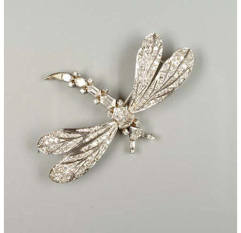 A diamond dragonfly brooch