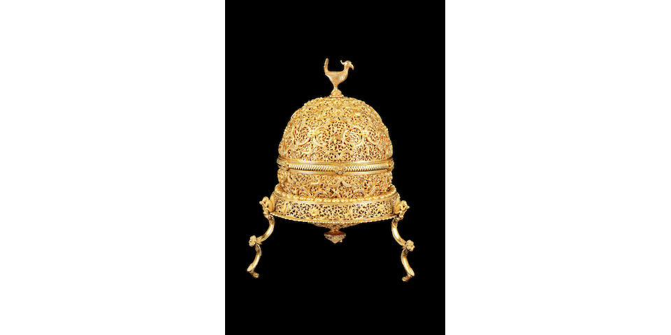 A magnificent gold Goa Stone Container and Stand, and Goa Stone India, first half of 18th Century