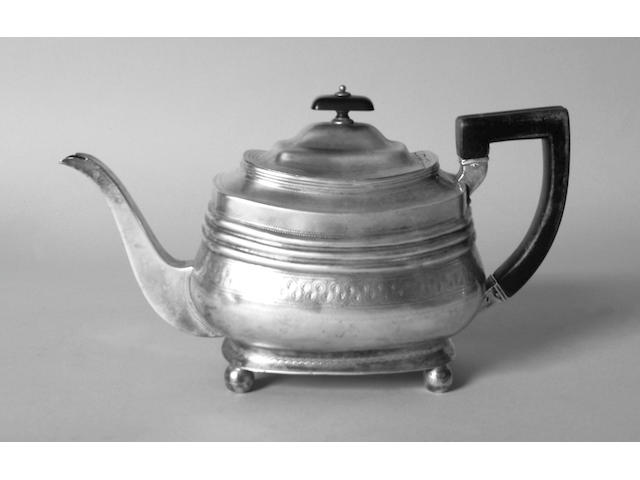 A Georgian teapot possibly Alice & George Burrows, 1806,
