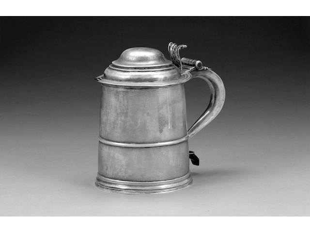 A Queen Anne silver tankard, by Thomas Ley, London 1705,