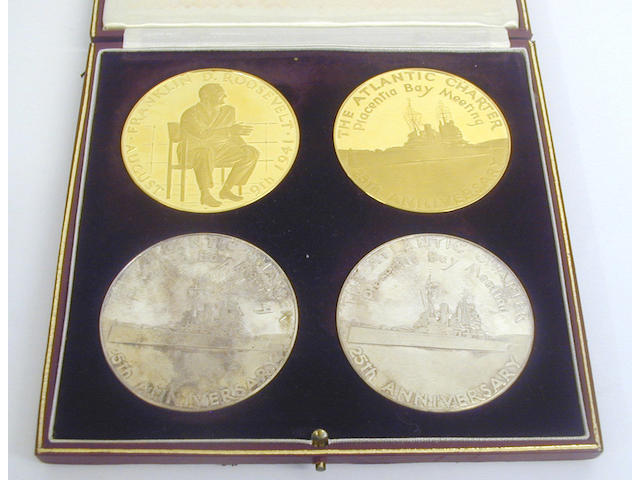 Sir Winston Churchill and Franklin D Roosevelt 25th Anniversary Atlantic Charter Commemorative medal set, comprising two 22 carat gold medals, numbered "A10" and two silver examples "A10", cased.
