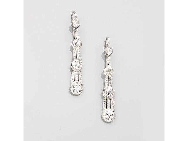 A pair of diamond earpendants