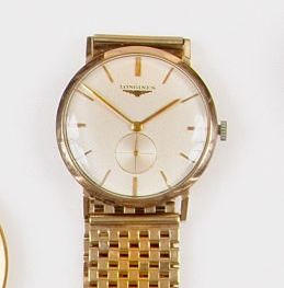 A collection of four watches 4